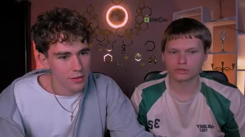 teo_sol online show from May 25, 2026, 7:09 pm