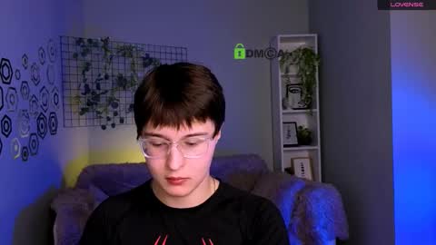 teo_wilson online show from November 6, 2025, 3:02 pm