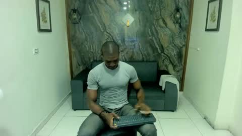 terranze_z online show from January 17, 2025, 7:49 pm