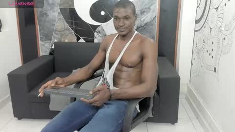 terranze_z online show from January 24, 2025, 7:49 pm