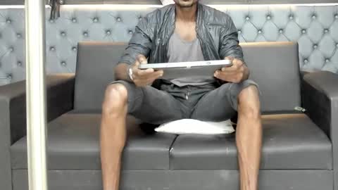 terranze_z online show from September 14, 2025, 7:57 pm