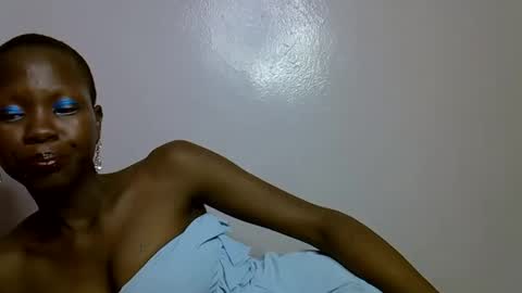 terriam online show from September 21, 2025, 6:09 pm