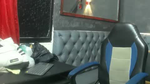 terry_zyzz online show from February 11, 2026, 10:26 pm