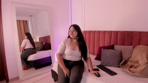 TERESA  online show from May 19, 2026, 9:21 pm