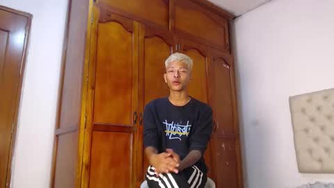 tessachains online show from February 27, 2026, 2:22 am