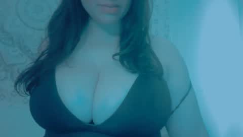 Snapshot of tessatempest chatting on April 10, 2026, 8:46 pm tessatempest online show from April 10, 2026, 8:46 pm
