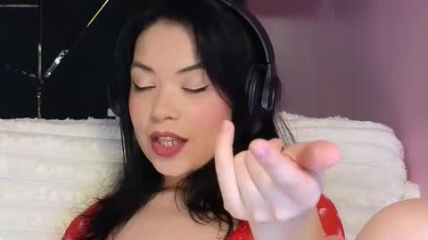 Snapshot of tessaxmith chatting on February 21, 2026, 11:06 pm Tessa online show from February 21, 2026, 11:06 pm