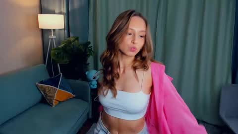 Cindy online show from September 10, 2025, 5:24 pm