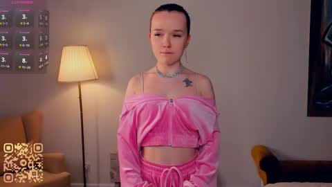 Snapshot of tessiekhanponaphan chatting on February 19, 2026, 6:59 pm Cindy online show from February 19, 2026, 6:59 pm