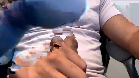 Snapshot of tetebumbum chatting on October 1, 2025, 2:23 pm tetebumbum online show from October 1, 2025, 2:23 pm