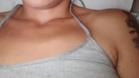 Snapshot of tetegoncalvez chatting on July 26, 2026, 7:54 pm Bia Rodriguez online show from July 26, 2026, 7:54 pm