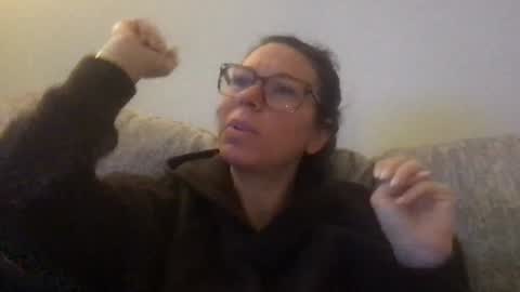 Daphne Summers online show from March 28, 2026, 10:09 pm