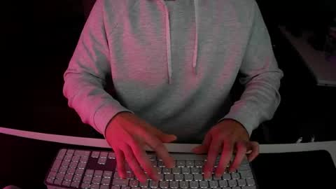 Snapshot of texasstrill chatting on July 7, 2026, 1:52 am texasstrill online show from July 7, 2026, 1:52 am