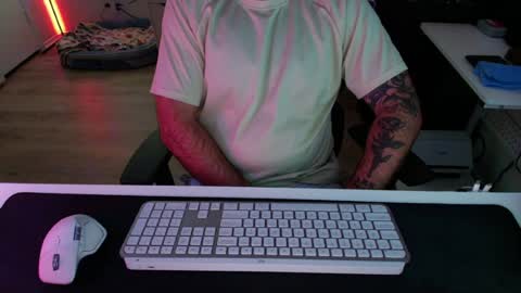 Snapshot of texasstrill chatting on July 26, 2026, 8:16 pm texasstrill online show from July 26, 2026, 8:16 pm