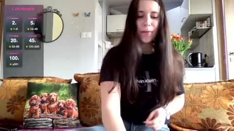 Snapshot of teylor_l chatting on March 12, 2025, 12:15 pm Teylor online show from March 12, 2025, 12:15 pm