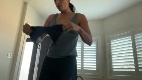 babygirlmami online show from June 19, 2026, 11:08 pm