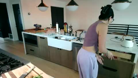 babygirlmami online show from July 27, 2026, 2:18 am