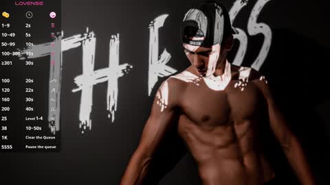 Snapshot of th_russ chatting on January 30, 2025, 3:29 pm INSTAGRAM Th1rss online show from January 30, 2025, 3:29 pm