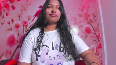 Snapshot of thais_waldrof chatting on February 12, 2025, 1:41 am Andreina online show from February 12, 2025, 1:41 am