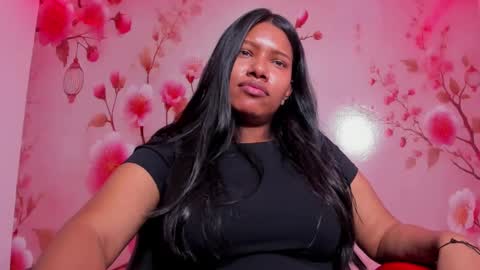 Snapshot of thais_waldrof chatting on March 1, 2025, 11:06 am Andreina online show from March 1, 2025, 11:06 am