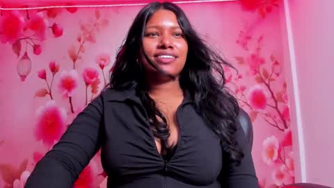 Snapshot of thais_waldrof chatting on March 8, 2025, 6:10 am Andreina online show from March 8, 2025, 6:10 am