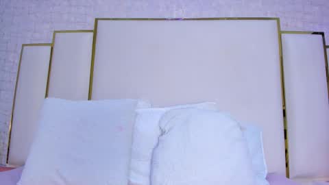 thalia888_ online show from October 19, 2025, 7:14 pm