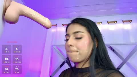 Snapshot of thalia_gomez__ chatting on May 20, 2026, 8:26 pm thalia online show from May 20, 2026, 8:26 pm