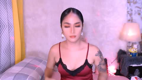 Snapshot of thalia_venture chatting on January 23, 2025, 2:07 pm Thalia online show from January 23, 2025, 2:07 pm