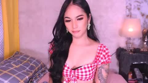 Snapshot of thalia_venture chatting on February 16, 2025, 11:49 am Thalia online show from February 16, 2025, 11:49 am