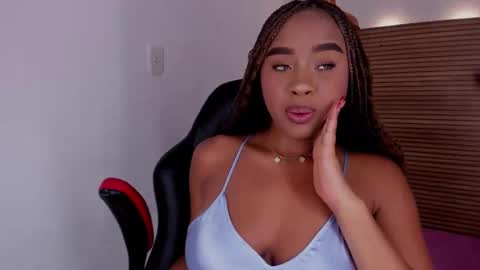 Snapshot of thaliaocean chatting on September 27, 2025, 4:06 am thaliaocean online show from September 27, 2025, 4:06 am