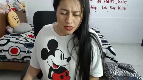 Snapshot of thamara__1023 chatting on December 9, 2024, 9:26 pm thania sometimes in the company of Alan and Maria online show from December 9, 2024, 9:26 pm