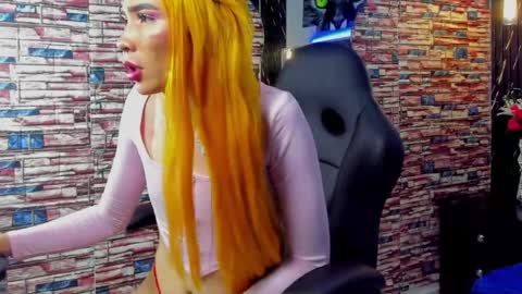 Snapshot of thamara_roberts chatting on April 30, 2026, 12:17 am thamara_roberts online show from April 30, 2026, 12:17 am