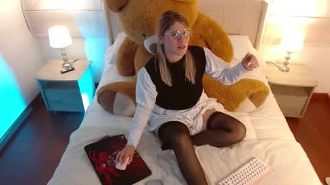   online show from December 24, 2024, 12:22 am