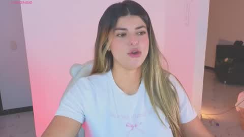 Snapshot of thamy_stark chatting on September 9, 2025, 2:16 pm Thamara online show from September 9, 2025, 2:16 pm