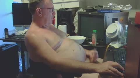 thang5545 online show from February 1, 2025, 6:32 am