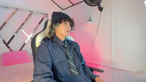 Snapshot of thanier_18 chatting on May 21, 2026, 7:21 pm thanier_18 online show from May 21, 2026, 7:21 pm