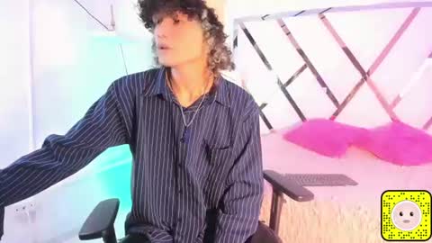 thanier_18 online show from July 23, 2026, 3:15 am