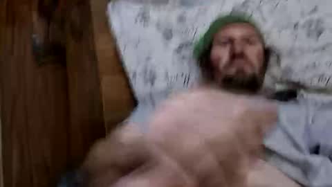 Snapshot of that1dude09 chatting on May 14, 2026, 10:22 am that1dude09 online show from May 14, 2026, 10:22 am