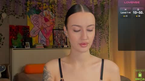 Snapshot of that_eva chatting on September 28, 2025, 8:20 am Your Eva online show from September 28, 2025, 8:20 am