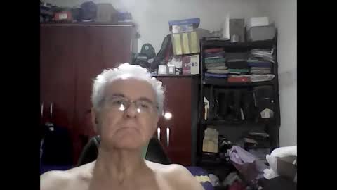 Snapshot of thataco chatting on May 25, 2026, 1:55 am thataco online show from May 25, 2026, 1:55 am