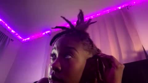 thatflcouplee online show from April 13, 2026, 4:29 am