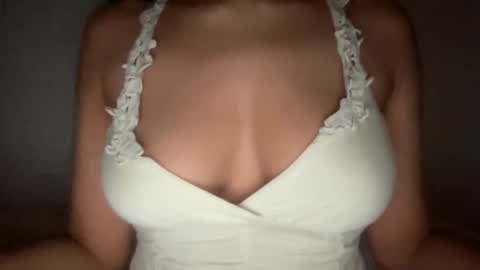 Melanie online show from March 26, 2026, 2:17 am