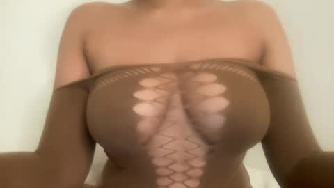 Snapshot of thatgirlmelanie chatting on August 9, 2026, 9:09 pm Melanie online show from August 9, 2026, 9:09 pm
