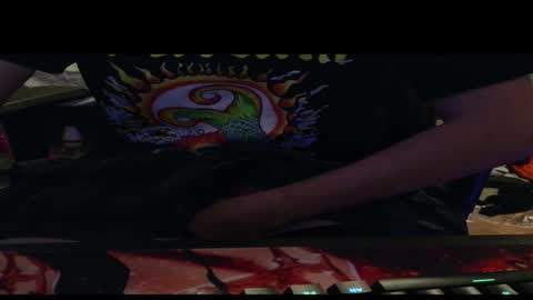 Snapshot of thatguy467613 chatting on November 3, 2025, 9:32 am thatguy467613 online show from November 3, 2025, 9:32 am