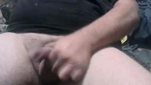 Snapshot of thathornierguy chatting on September 12, 2025, 9:48 pm thathornierguy online show from September 12, 2025, 9:48 pm