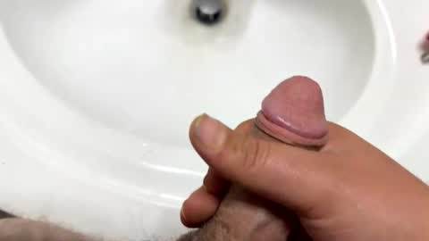 Snapshot of thatoneguy265 chatting on October 20, 2025, 8:42 pm thatoneguy265 online show from October 20, 2025, 8:42 pm