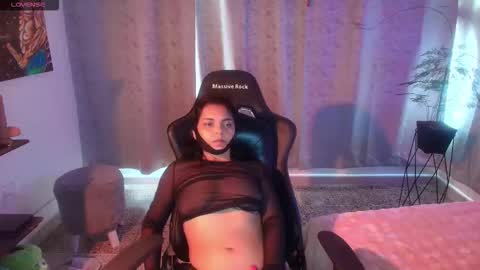 Paola online show from February 10, 2026, 9:30 pm