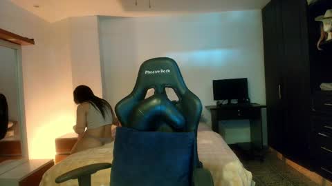 Snapshot of thays_mawakye01 chatting on May 14, 2026, 8:26 pm Paola online show from May 14, 2026, 8:26 pm