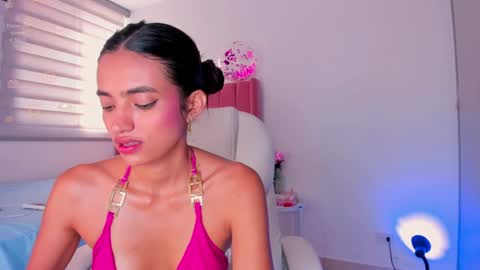 Snapshot of the__power__girls chatting on December 21, 2024, 1:42 pm nina mirley online show from December 21, 2024, 1:42 pm