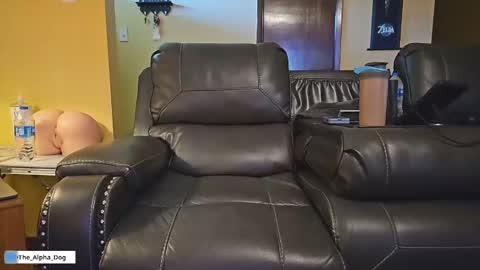 the_alpha_dog_xxx online show from December 13, 2024, 3:43 pm